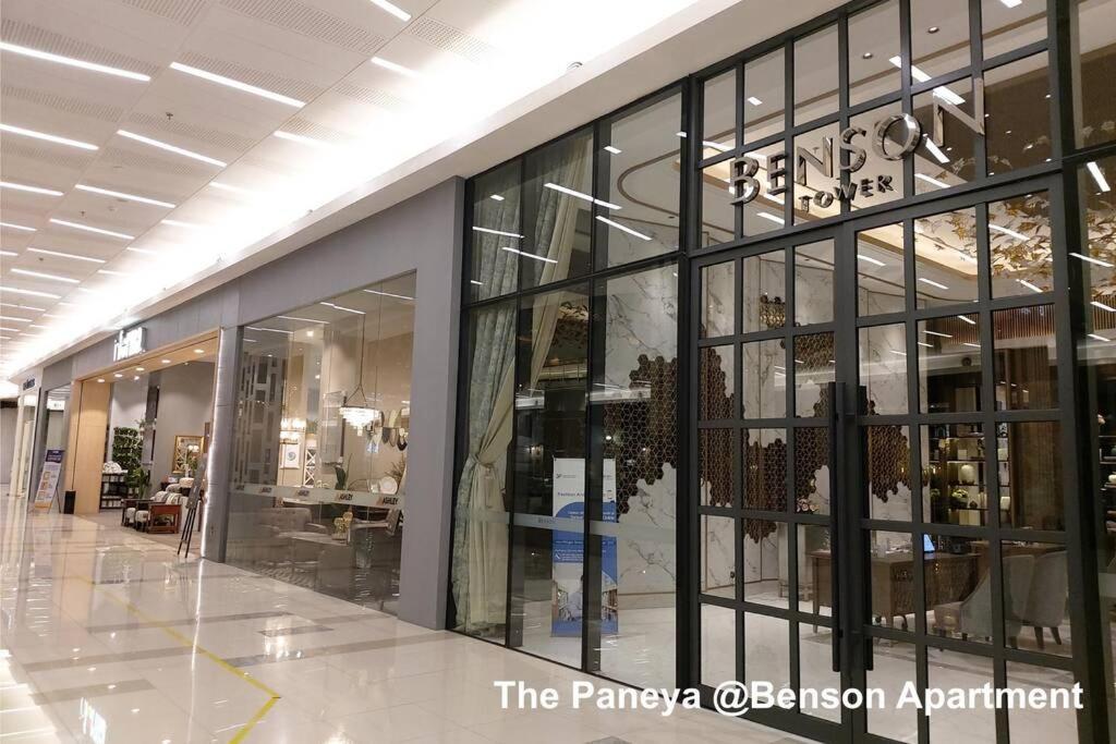 The Paneya @Benson Apartment Сурабая Екстериор снимка